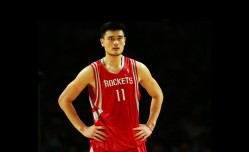 【开云直播中心】追逐伟大！德罗赞跨越传奇里程碑，中距离艺术的持久回响