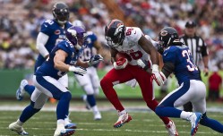 开云_传控荣耀再现！曼城2-0战胜纽卡斯尔，次球演绎完美传控艺术