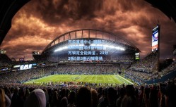 开云直播中心-赚翻了！休斯顿火箭4年4400万锁定全能新星，28分2板5助3断闪耀赛场