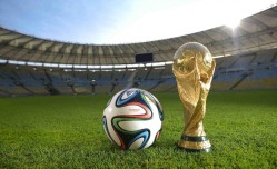 开云赛事集团|埃基蒂克半程爆发，17轮8球2助攻助利物浦领跑，英超最佳新援无悬念