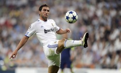 开云体育运营团队-欧冠战线崩塌！国际米兰三连败创队史耻辱纪录，1.5亿难填3亿鸿沟，唯两新星点亮黑暗