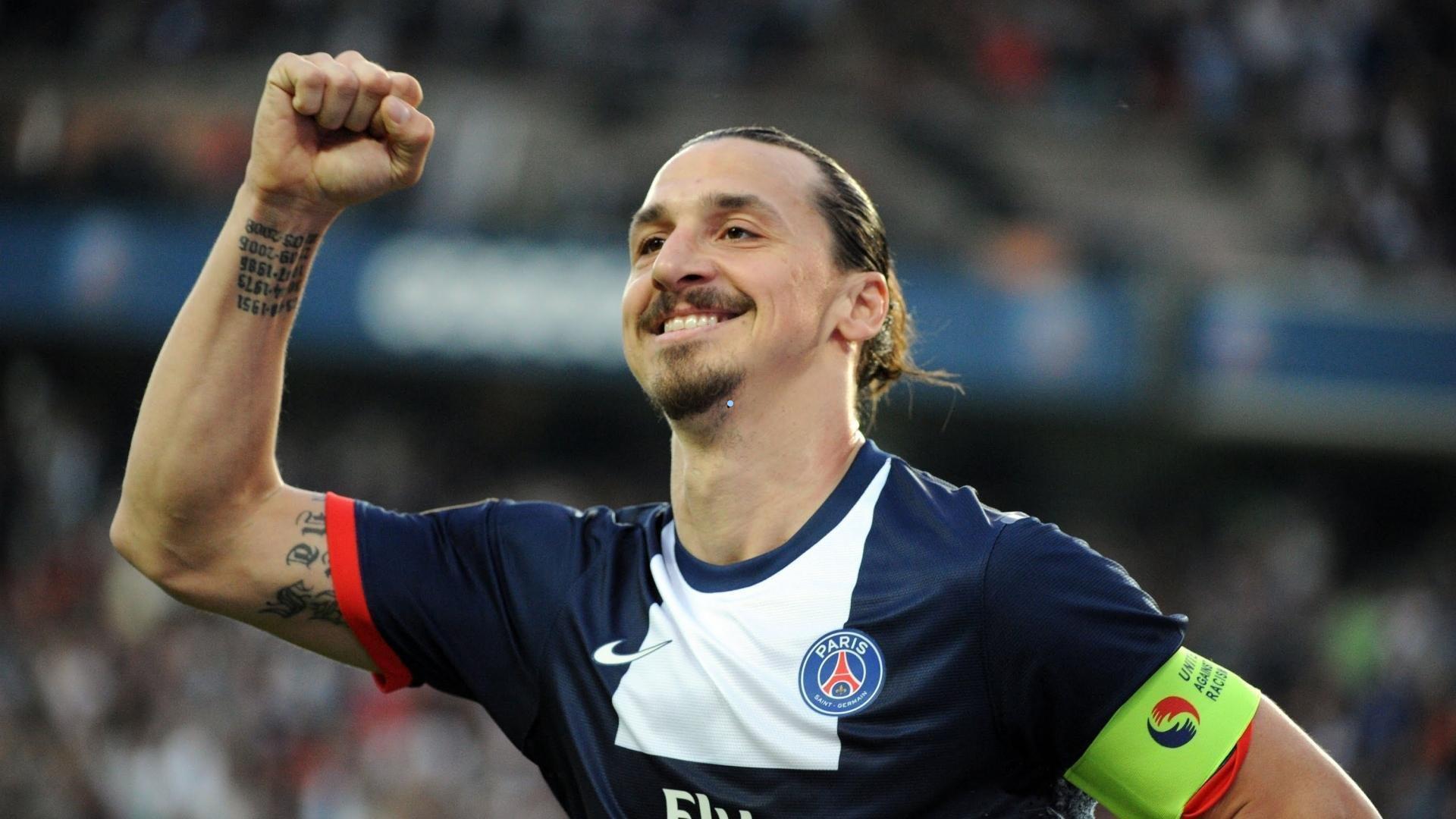 莱万直面巴萨传闻，尊重俱乐部，进球与否由心定